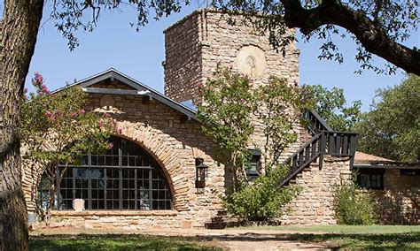 Hotelguides.com > texas > brownwood hotels & motels. Brownwood, TX - Local Food Businesses - TexasRealFood