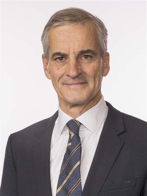 August 1960 i oslo) er en norsk politiker og leder i arbeiderpartiet (ap). Jonas Gahr Støre - Values and Facts Are on Our Side ...