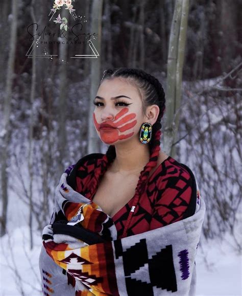Meet Khrissy Enditto Native Model From The Navajo Nation Artofit