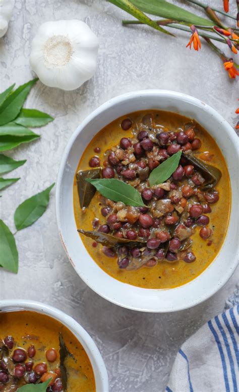 Instant Pot Kerala Kadala Curry Brown Chickpeas In Coconut Curry My