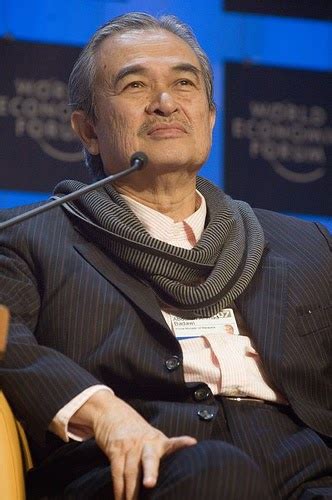 Tun abdullah bin haji ahmad badawi (born 26 november 1939) is a malaysian politician who served as prime minister from 2003 to 2009. Malasyia 123