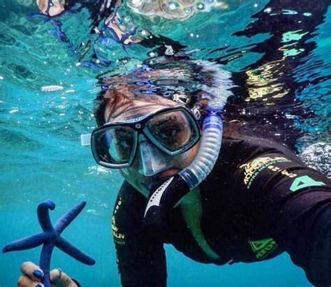 Sonakshi Sinhas Underwater Selfie Is The Coolest Thing You Will See Today Sonakshi Sinha Goes