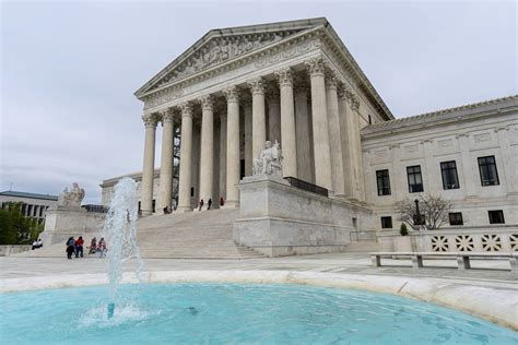 Supreme Court Uses Deportation Squabble To Broaden Definition Of Obstruction Of Justice
