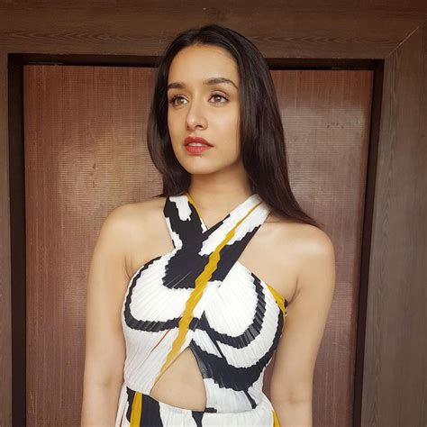 Shraddha Kapoor Looked Beautiful In Her Latest Summer Fashion Trend Lady India
