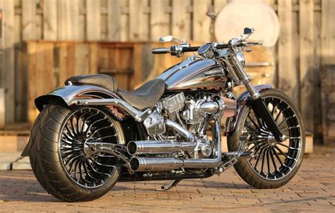 Wallpaper Harley Davidson Custom Motorbike Breakout H D Cvo