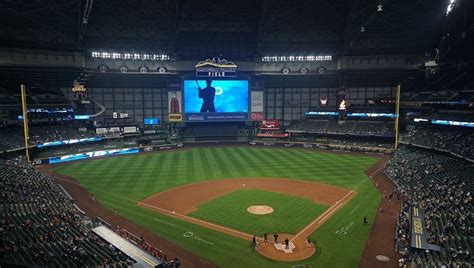Milwaukee Brewers Interactive Seating Chart And Seat Views