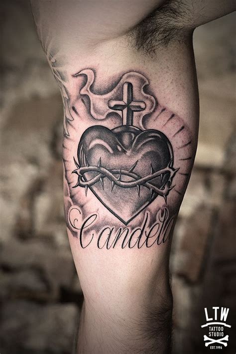 Sacred Heart By Alexis Sacred Heart Tattoos Body Art Tattoos Heart