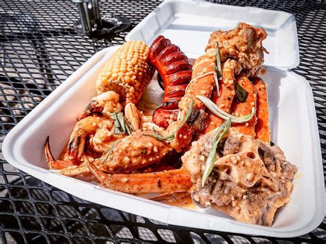 The 12 Best Boiled Seafood Restaurants In Houston Eater Houston