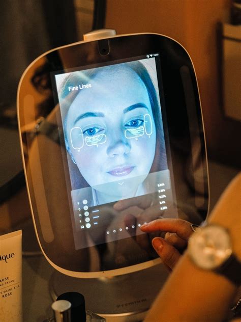 Smart Mirror For The Beauty Junkie Himirror Tracks Skincare Progress