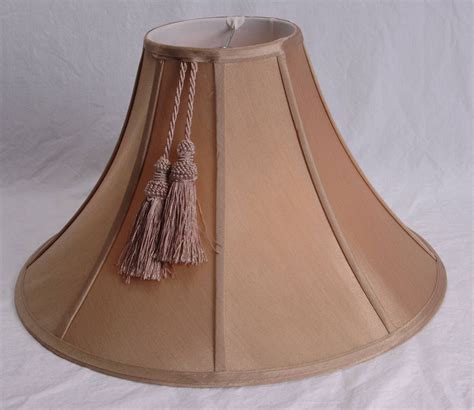 Antique Silk Lamp Shade With Tassel Octagonal Beige Bell Silk Lampshade