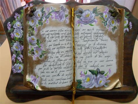 Libro Romántico Decorado A Mano Con Escritura Motivos Florales
