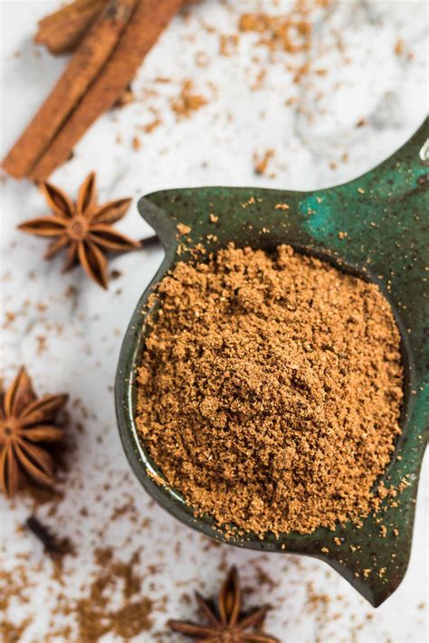 How to Make Chinese 5-Spice Powder | Light Orange Bean