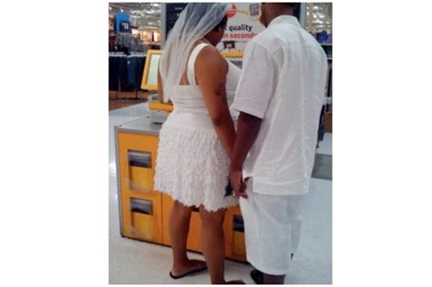 Hilarious Photos Caught On Walmart Cameras Page 32 Of 40 Lady Great