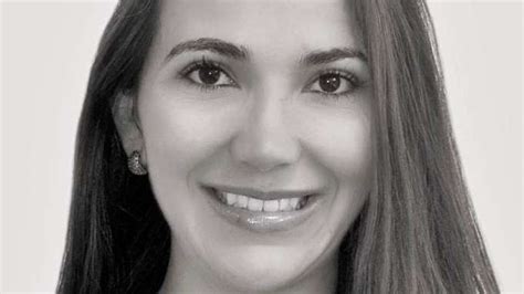 She has over 30 years' experience working with companies in the financial services sector, particularly insurance. Insurance Trade | Maria Grace entra in Agcs