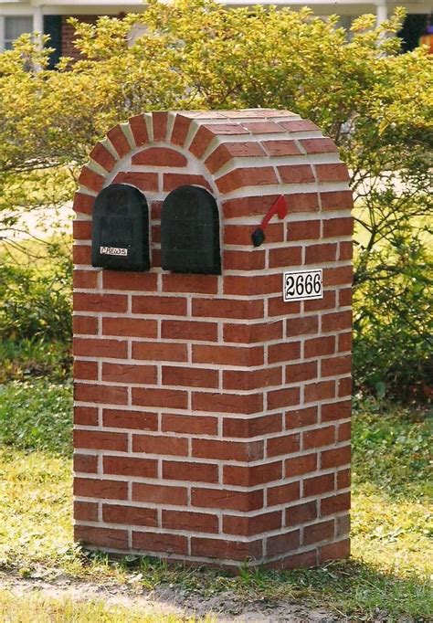 Brick Mailboxes In 2021 Brick Mailbox Mailbox Brick