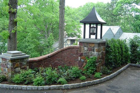 What A Talented Designer Driveway Entrance Landscaping Driveway