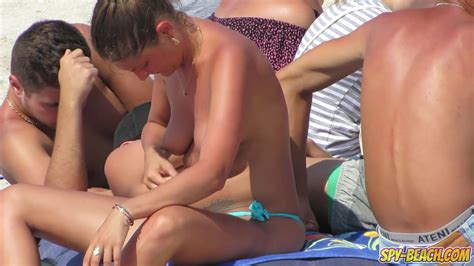 Voyeur Topless Amateur Milfs Spy Beach Close Up Hd Video