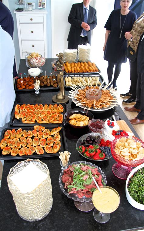 Loving this styling idea at the interactive cannoli station at doltone house open house event yesterday (the cannoli were pretty good too!). IMG_5355 | Housewarming party food, Food display, Finger ...