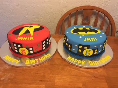 Batman And Robin Cake For Twin Boys Turning 5 Cumpleaños Batman