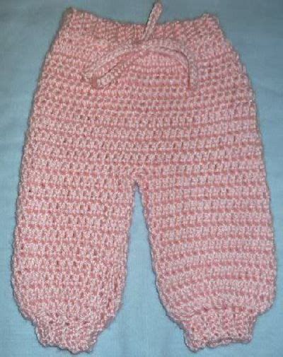 Cute And Easy Crochet Baby Pants Pattern
