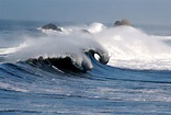 File:Waves in pacifica 1.jpg - Wikipedia