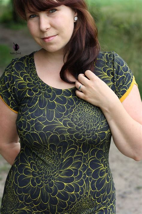 Utilizamos cookies na nossa loja para lhe oferecer uma melhor experiência de navegação. Bow-Cut-Dress mit Ärmeln - Größe 34-50 - Paulinas Schmuckmanufaktur & Paulina näht