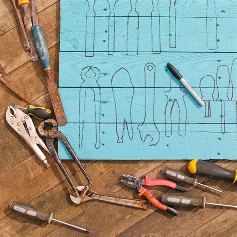 How To Diy A Tool Silhouette Storage Board For Your Shed My Thrifty