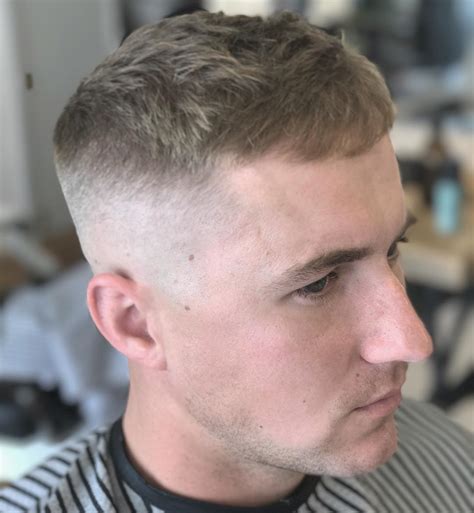 This look, combined with a slight undercut, can. European Haircut Trends For Men (Super Cool Styles)