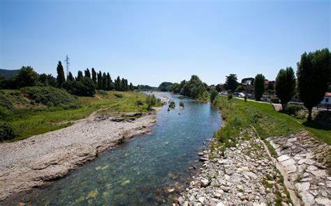 Palazzina in ordine che non necessita. Alzano Lombardo - Sito ufficiale Valseriana e Val di Scalve