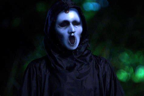 Mtvs Scream Trusts No One In First Season 2 Trailer
