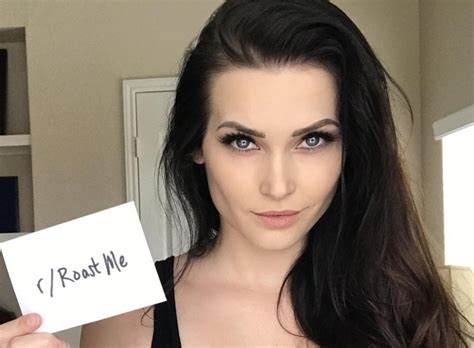 Hot Girl Asked To Get Roasted Got Absolutely Destroyed Ouch Gallery