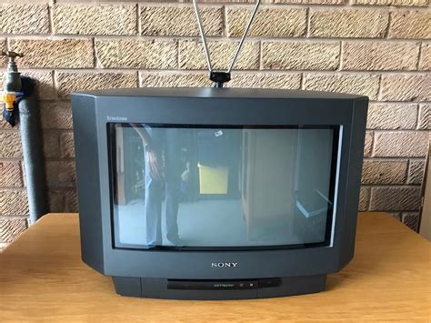 Sony 16 Inch Widescreen Crt Tv Kv 16wt1u In Wirral Merseyside Gumtree