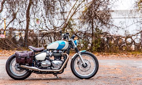 Crystal Revival Cycles Triumph Bobber Return Of The Cafe Racers