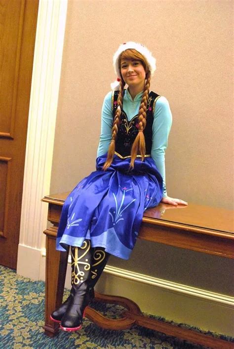 Anna Cosplay By Torih925 Cosplay Dress Cosplay Costumes Disney Cosplay