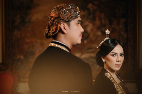 Mengenal Ragam Aksesoris Pengantin Jawa Yang Penuh Makna Bridestory Blog