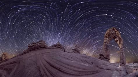 This 360° Panoramic Time Lapse Of The Night Sky Is Incredible