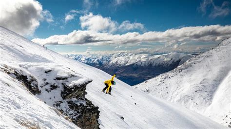 Queenstown Ski Where To Ski And Snowboard In Queenstown New Zealand
