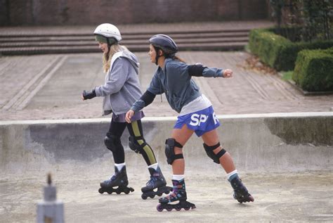 Zuflucht Suchen Sekundär Gedeihen Go Roller Skating Ursache Römisch Lava