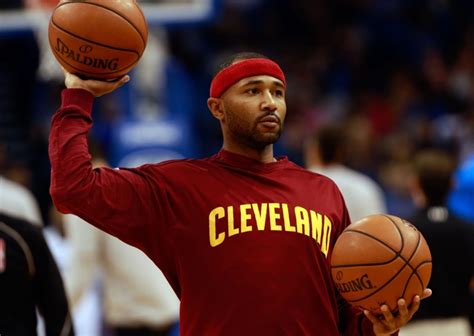 Cleveland Cavaliers: Mo Williams Should Have Considered Retirement