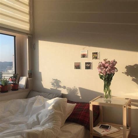 Pinterest Valehy In 2020 Aesthetic Bedroom Apartment Room Room