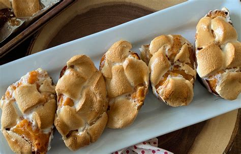 Courtesy with style and grace. 12 Easy and Delicious Thanksgiving Recipes - Liv By Grace