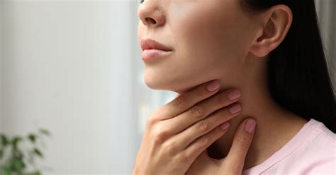 Tonsil Cancer Causes Symptoms Signs Prognosis And Treatment