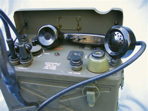 Scr 300 Ww2 Radio Backpack The Walkie Talkie That Shaped The War