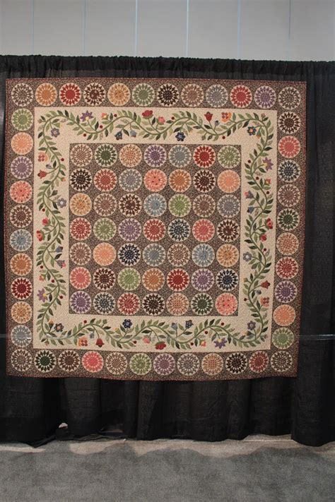 Pin By Cindy Krelle On Quilts Quilts Applique Rugs