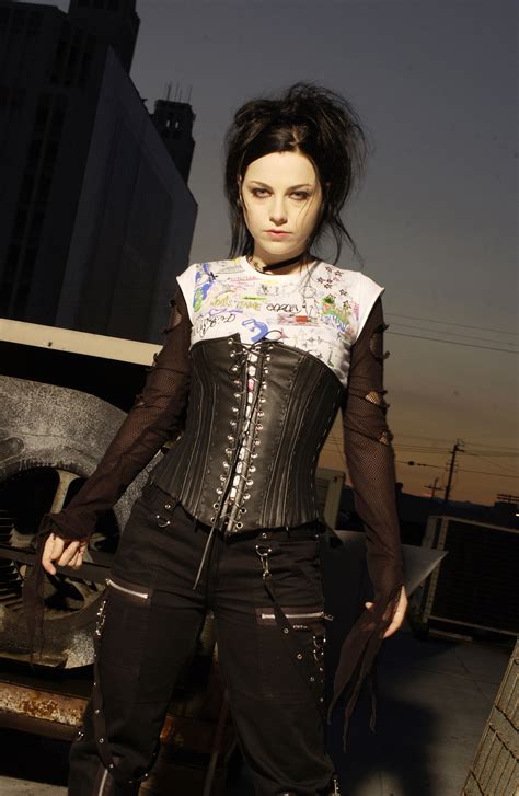 Amy Lee Photo Gallery Page 6 Celebs