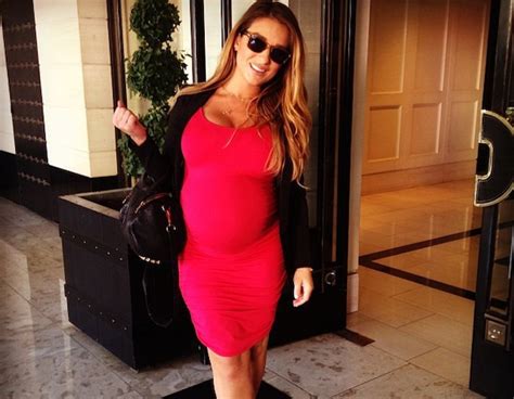 Pretty In Pink From Jessie James Deckers Cutest Pregnancy Pics E News