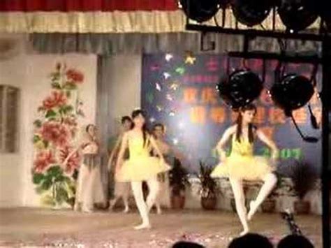 I like the field where children used to run freely. Ballet School Children SJK (C) Sin Ming, Semenyih - YouTube