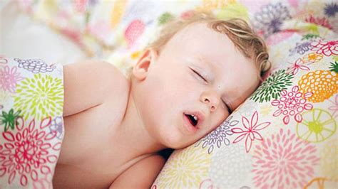 ¿por Qué El Bebé Duerme Con La Boca Abierta ¿qué Puede Indicar