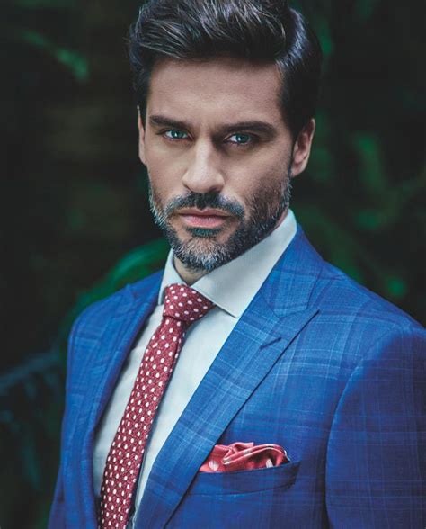 Pin By Elise Bosman On Fabricio Zunino Well Dressed Men Handsome Men Beautiful Men