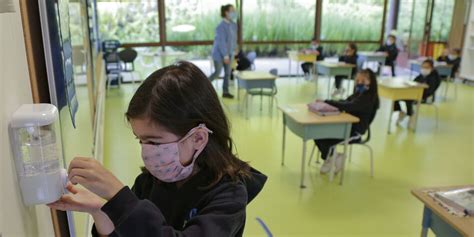 Infos dazu, welches verhalten zu einer verlängerung der probezeit führt, wann der führerschein weg ist uvm. Kinder fragen, die taz antwortet: Wann ist Corona endlich ...